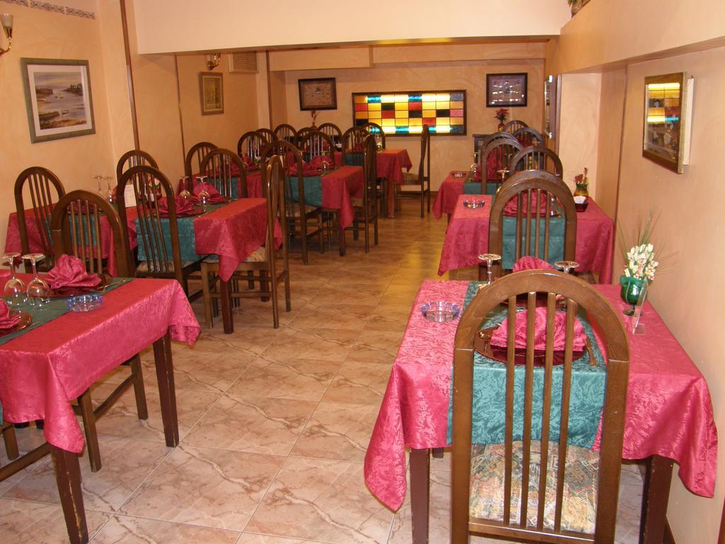 Hostal El Pesquero Бургос Екстер'єр фото